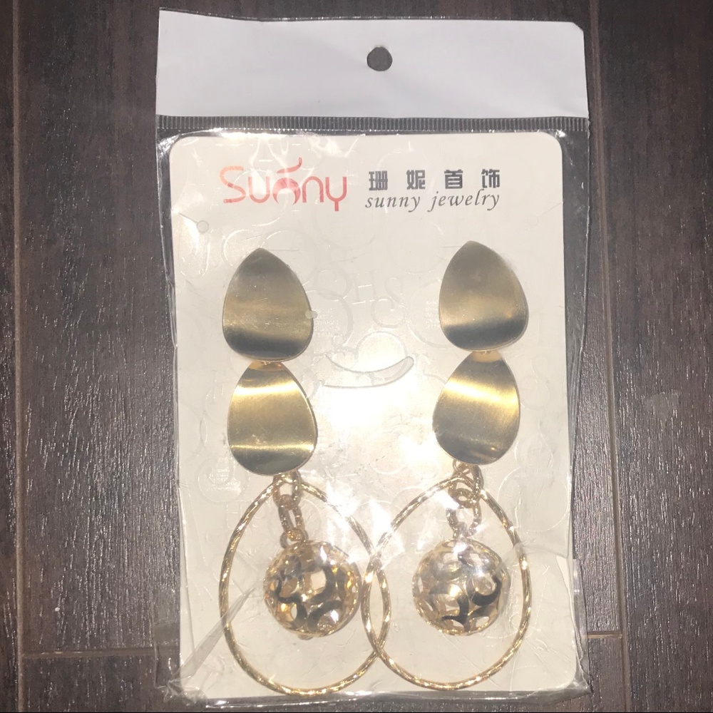 Gold Drop Earrings